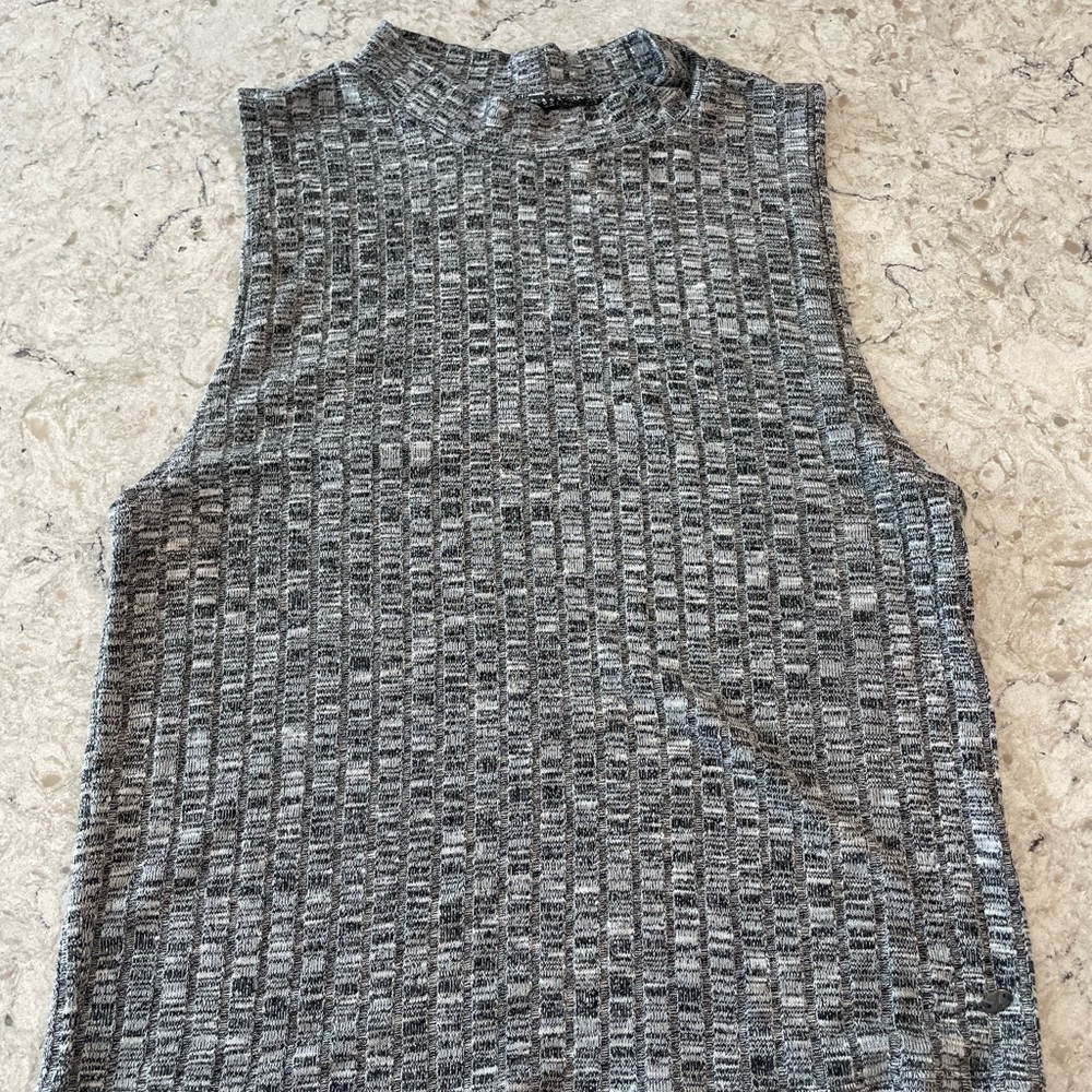 High neck tank top